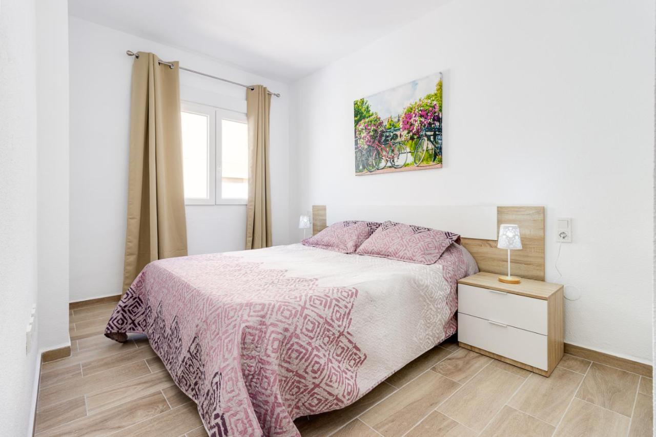Apartment Cura Beach Galera 또레비에하 외부 사진